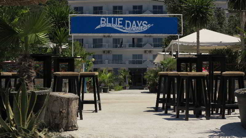 Blue Days Hotell 3*
